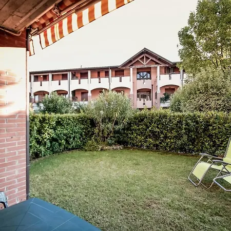 The Private Tintoretto Garden - Italian Homing Apartment *