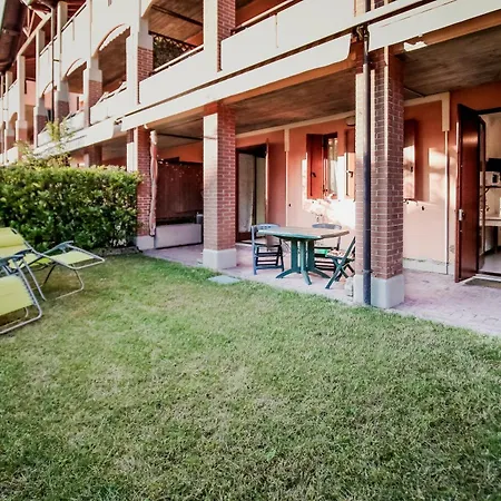 The Private Garden In Tintoretto Flat * Sirmione