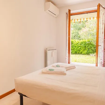 The Private Tintoretto Garden - Italian Homing Apartment