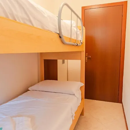 The Private Tintoretto Garden - Italian Homing Apartment